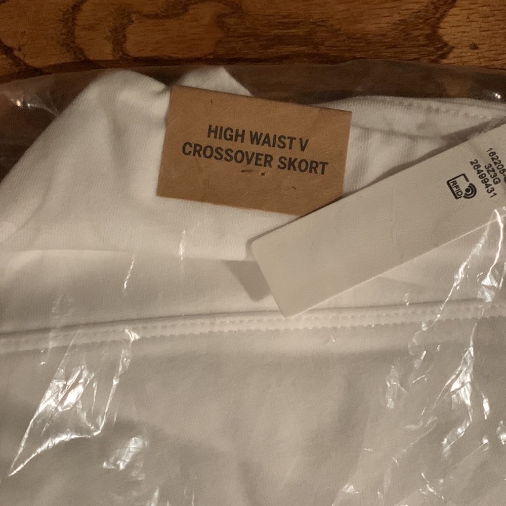 Pink Victoria’s Secret High Waist V Crossover Skort - Picture 6 of 7